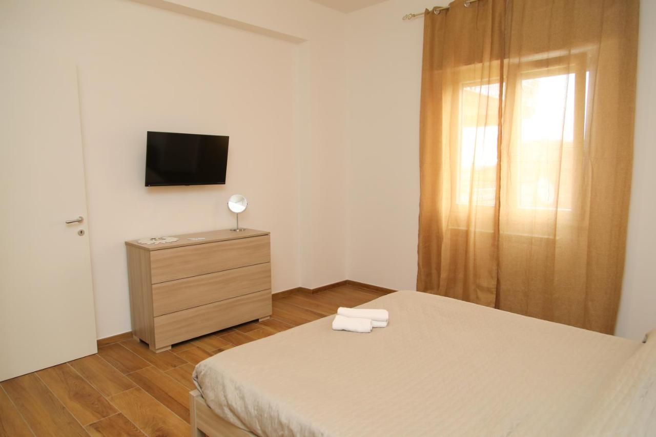 Viriamo House Roma Apartment Acilia Exterior photo