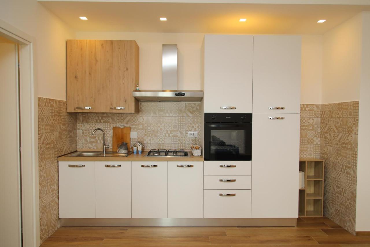 Viriamo House Roma Apartment Acilia Exterior photo