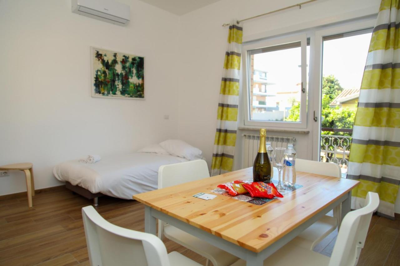 Viriamo House Roma Apartment Acilia Exterior photo